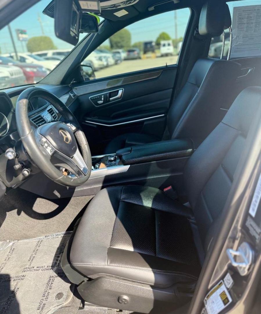 2016 Gray Mercedes-Benz E 350 E (WDDHF5KB1GB) with an 3.5L engine, located at 2401 E Main St., Grand Prairie, TX, 75050, (972) 262-4440, 32.748981, -96.969643 - Photo#10