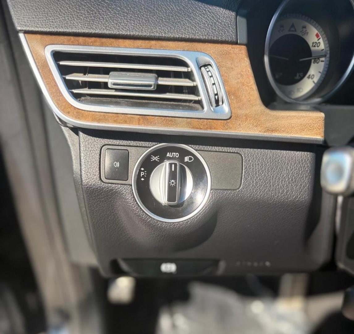 2016 Gray Mercedes-Benz E 350 E (WDDHF5KB1GB) with an 3.5L engine, located at 2401 E Main St., Grand Prairie, TX, 75050, (972) 262-4440, 32.748981, -96.969643 - Photo#11
