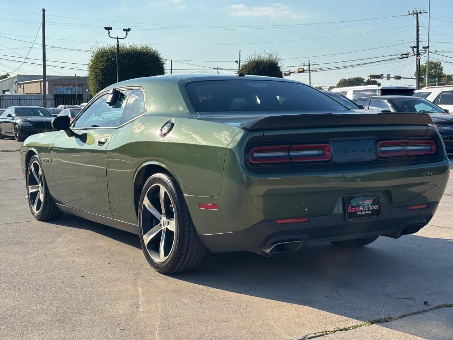2020 Green Dodge Challenger R/T (2C3CDZBT5LH) with an HEMI 5.7L V-8 variable valve control engine, located at 2401 E Main St., Grand Prairie, TX, 75050, (972) 262-4440, 32.748981, -96.969643 - Photo#5