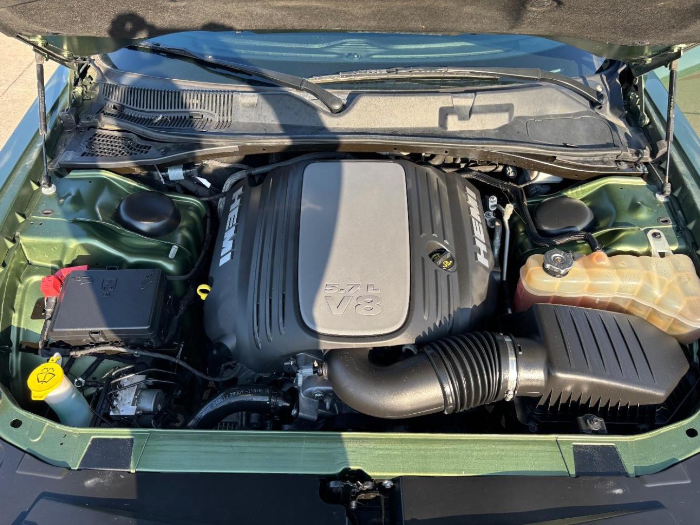 2020 Green Dodge Challenger R/T (2C3CDZBT5LH) with an HEMI 5.7L V-8 variable valve control engine, located at 2401 E Main St., Grand Prairie, TX, 75050, (972) 262-4440, 32.748981, -96.969643 - Photo#19