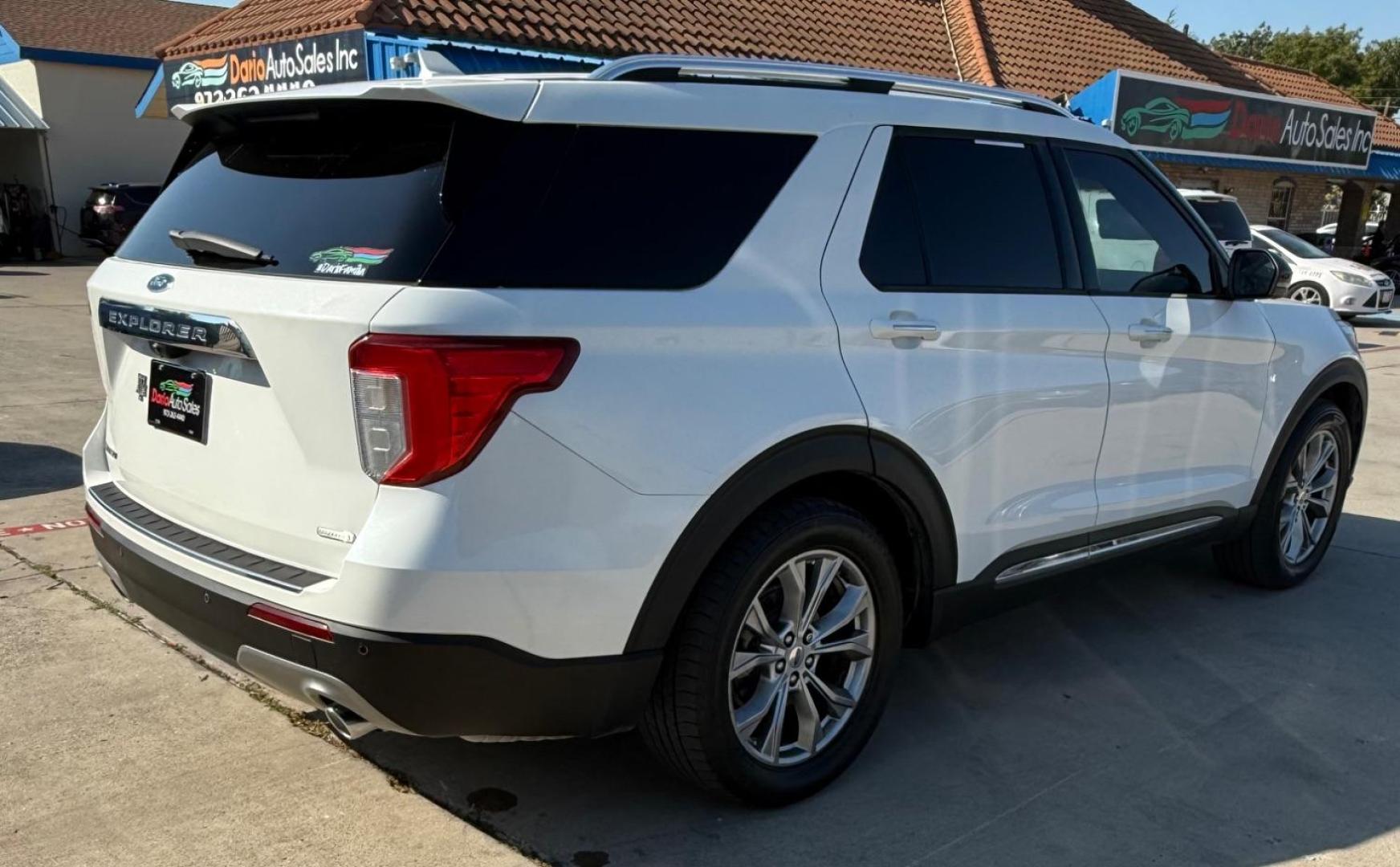 2020 White Ford Explorer Limited (1FMSK7FH9LG) , located at 2401 E Main St., Grand Prairie, TX, 75050, (972) 262-4440, 32.748981, -96.969643 - Photo#11