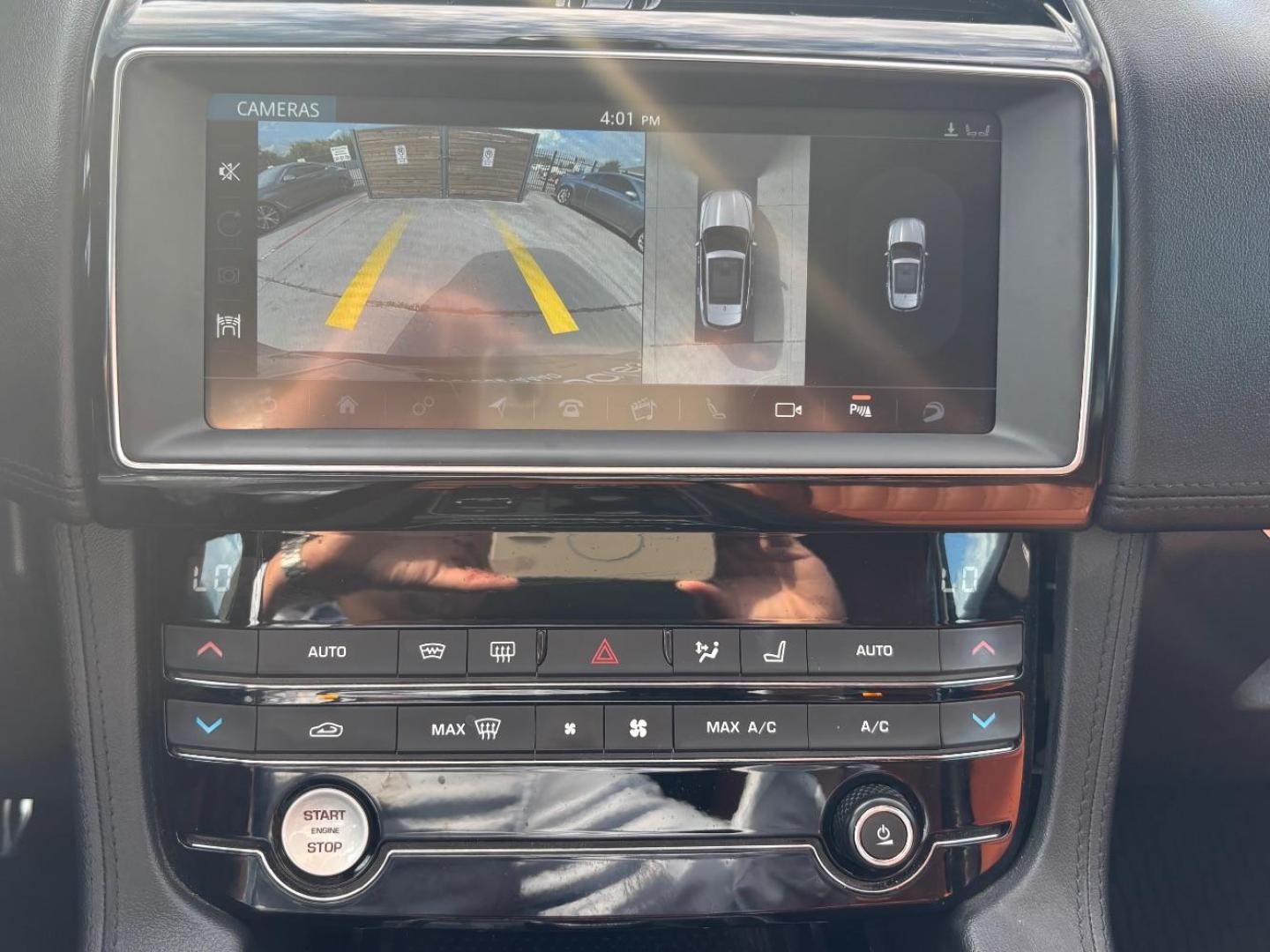 2019 Gray Jaguar F-PACE 30t Portfolio (SADCN2GX9KA) with an Ingenium 2L I-4 gasoline direct injection engine, located at 2401 E Main St., Grand Prairie, TX, 75050, (972) 262-4440, 32.748981, -96.969643 - Photo#14