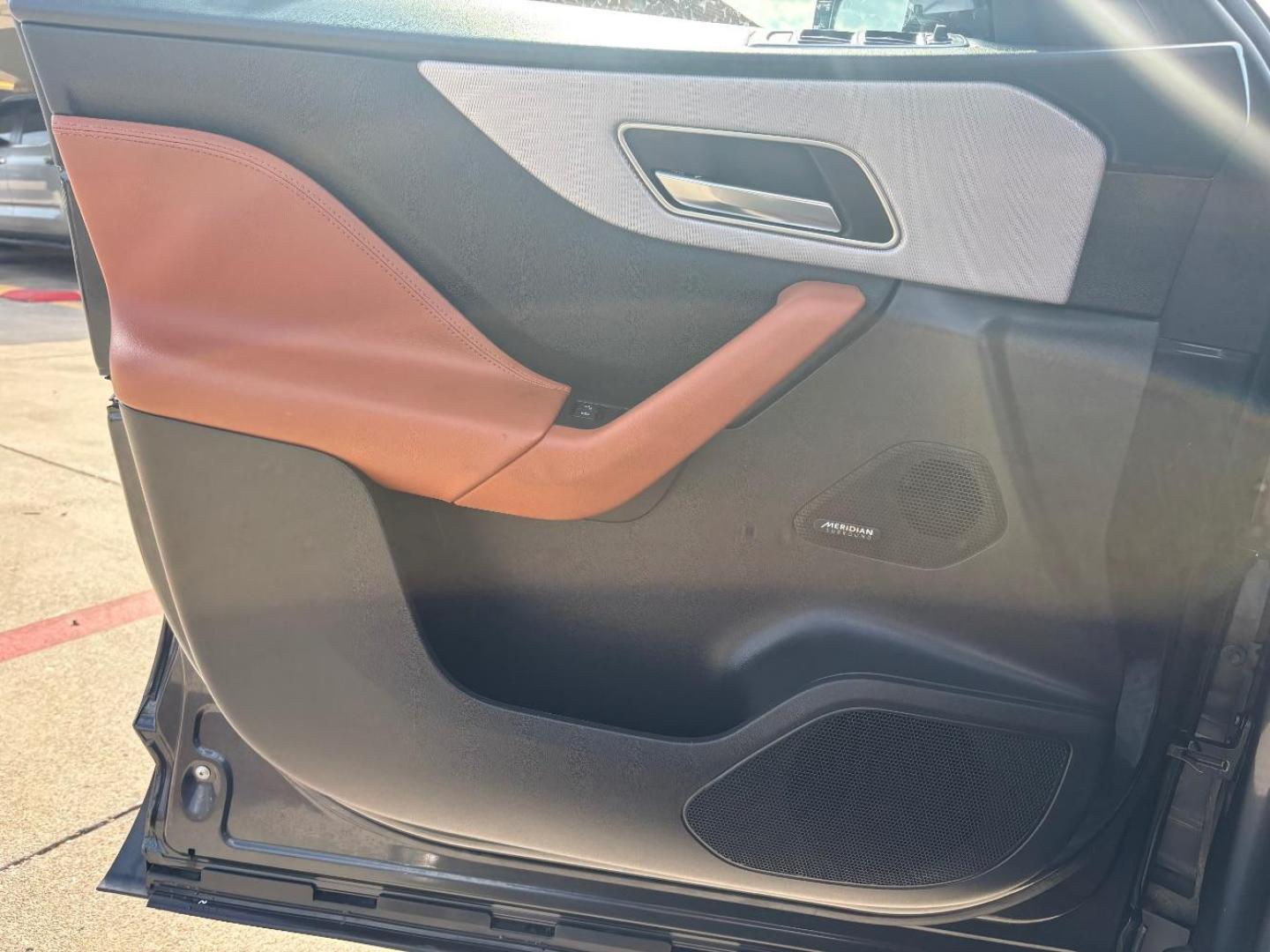 2019 Gray Jaguar F-PACE 30t Portfolio (SADCN2GX9KA) with an Ingenium 2L I-4 gasoline direct injection engine, located at 2401 E Main St., Grand Prairie, TX, 75050, (972) 262-4440, 32.748981, -96.969643 - Photo#16