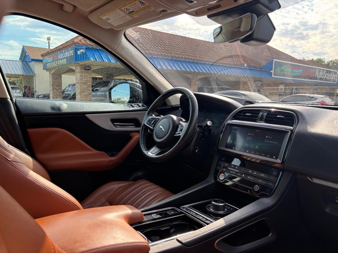 2019 Gray Jaguar F-PACE 30t Portfolio (SADCN2GX9KA) with an Ingenium 2L I-4 gasoline direct injection engine, located at 2401 E Main St., Grand Prairie, TX, 75050, (972) 262-4440, 32.748981, -96.969643 - Photo#19