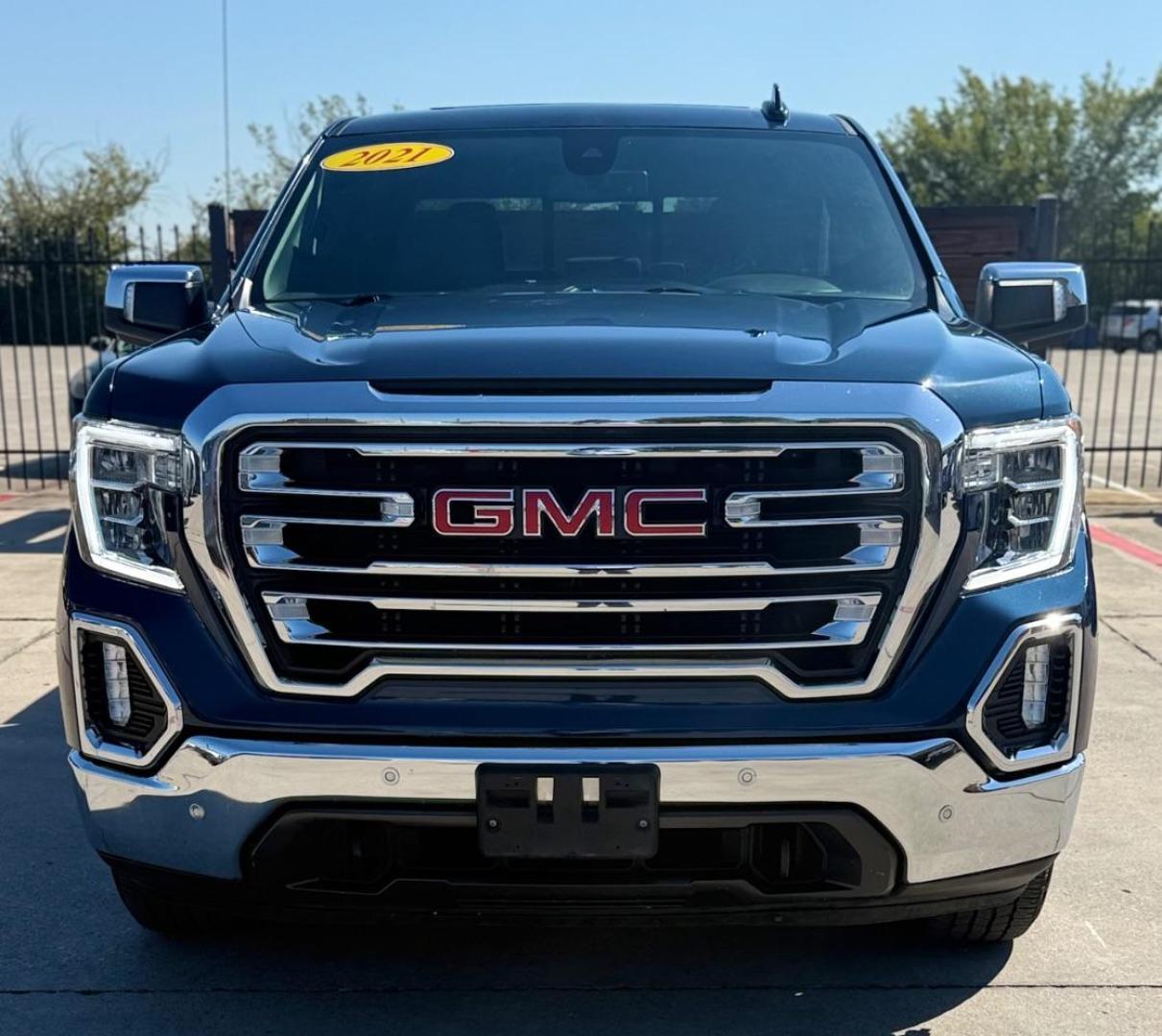 2021 Blue GMC Sierra 1500 4WD Crew Cab Short Box SLT (3GTU9DETXMG) , located at 2401 E Main St., Grand Prairie, TX, 75050, (972) 262-4440, 32.748981, -96.969643 - Photo#0