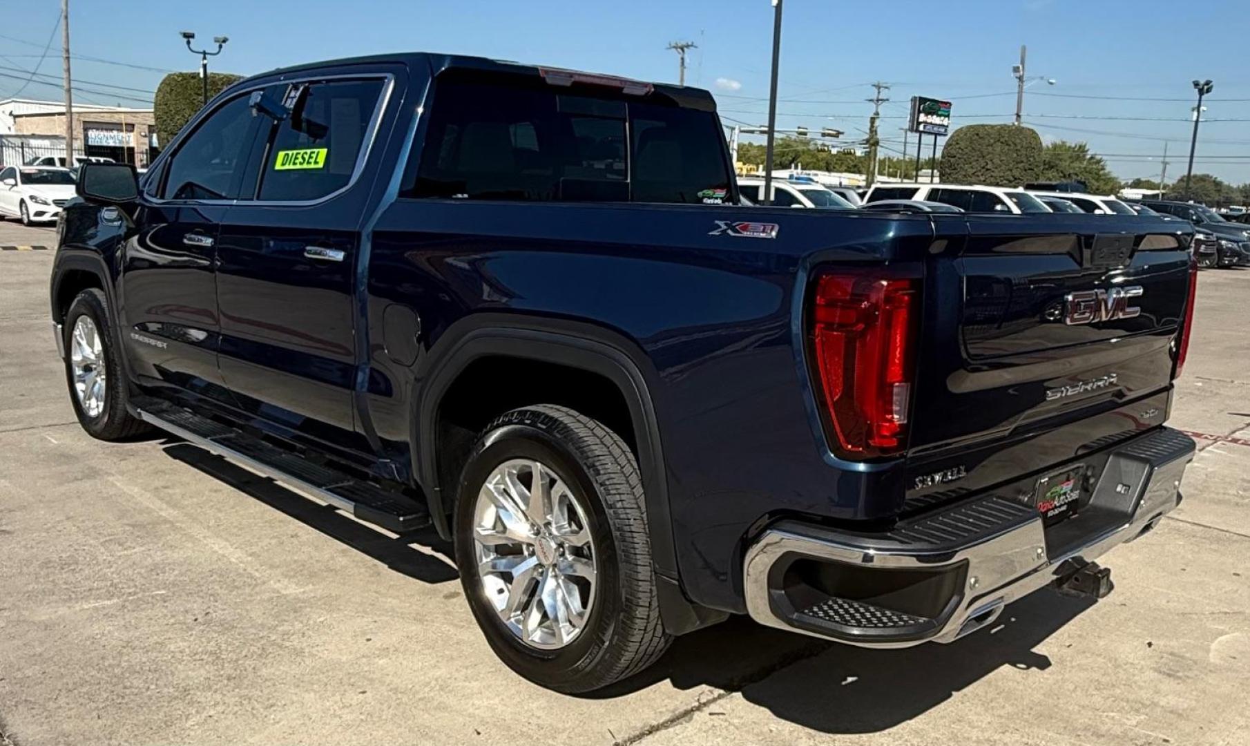 2021 Blue GMC Sierra 1500 4WD Crew Cab Short Box SLT (3GTU9DETXMG) , located at 2401 E Main St., Grand Prairie, TX, 75050, (972) 262-4440, 32.748981, -96.969643 - Photo#13