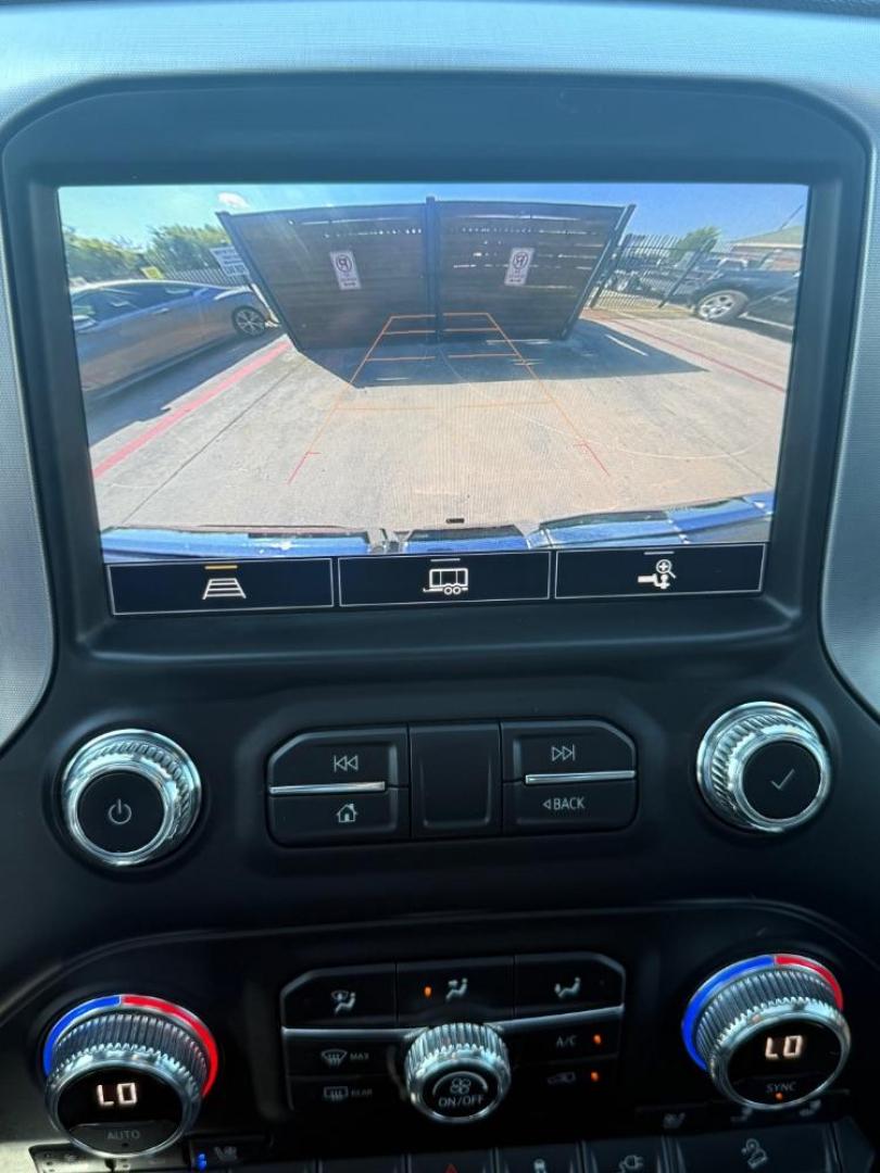 2021 Blue GMC Sierra 1500 4WD Crew Cab Short Box SLT (3GTU9DETXMG) , located at 2401 E Main St., Grand Prairie, TX, 75050, (972) 262-4440, 32.748981, -96.969643 - Photo#31