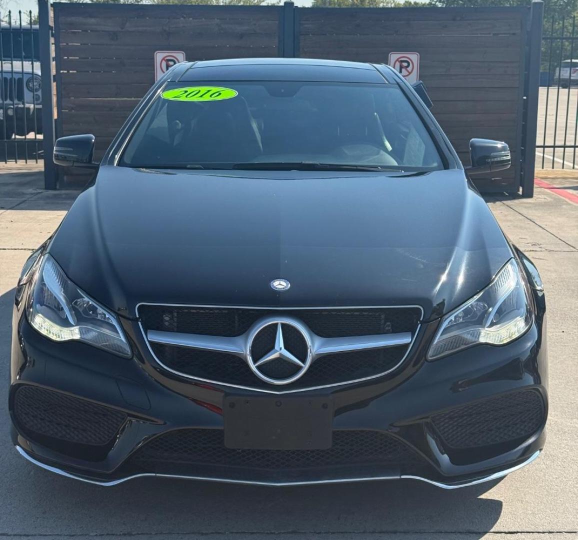 2018 Black Mercedes-Benz CLA 250 CLA (WDDSJ4EB5JN) with an 2.0L I4 F DOHC 16V engine, located at 2401 E Main St., Grand Prairie, TX, 75050, (972) 262-4440, 32.748981, -96.969643 - Photo#1
