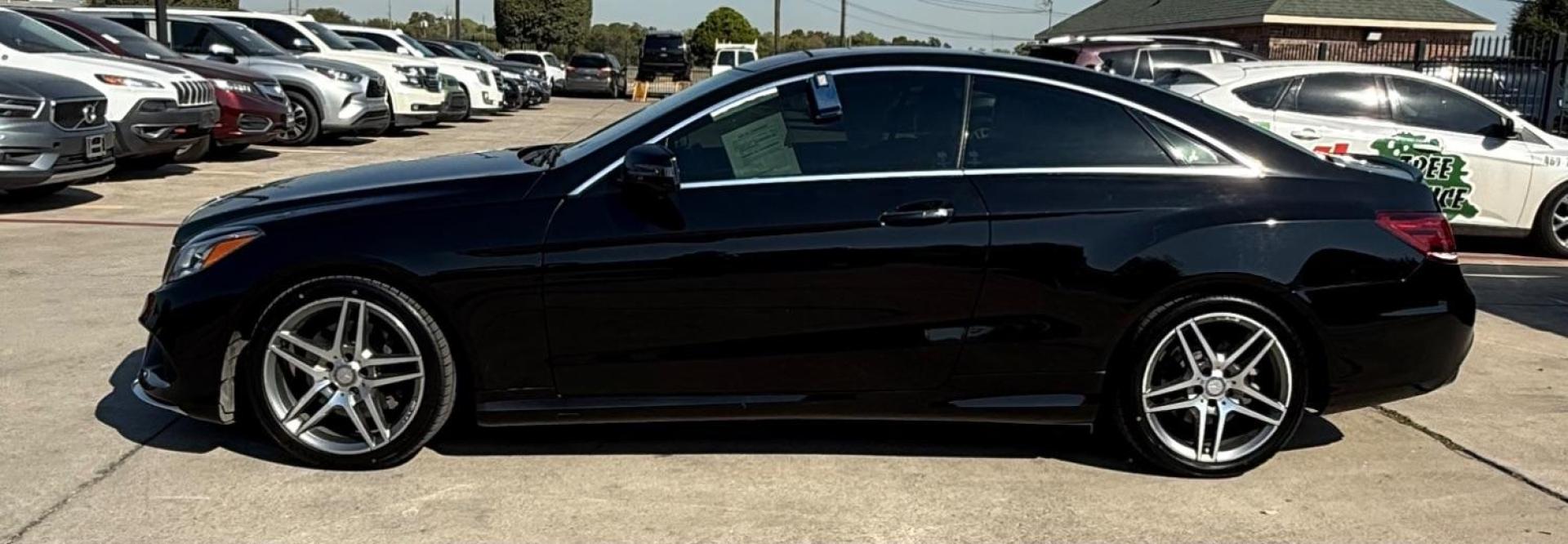 2018 Black Mercedes-Benz CLA 250 CLA (WDDSJ4EB5JN) with an 2.0L I4 F DOHC 16V engine, located at 2401 E Main St., Grand Prairie, TX, 75050, (972) 262-4440, 32.748981, -96.969643 - Photo#5