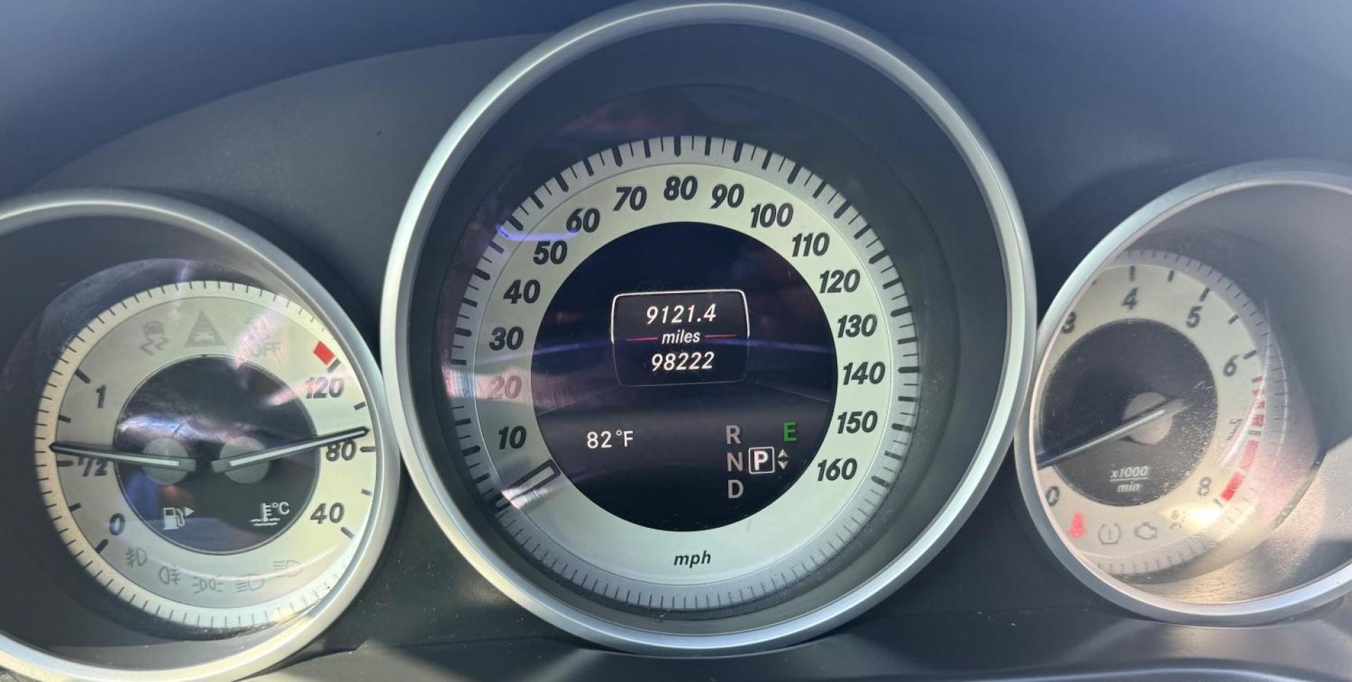 2018 Black Mercedes-Benz CLA 250 CLA (WDDSJ4EB5JN) with an 2.0L I4 F DOHC 16V engine, located at 2401 E Main St., Grand Prairie, TX, 75050, (972) 262-4440, 32.748981, -96.969643 - Photo#20