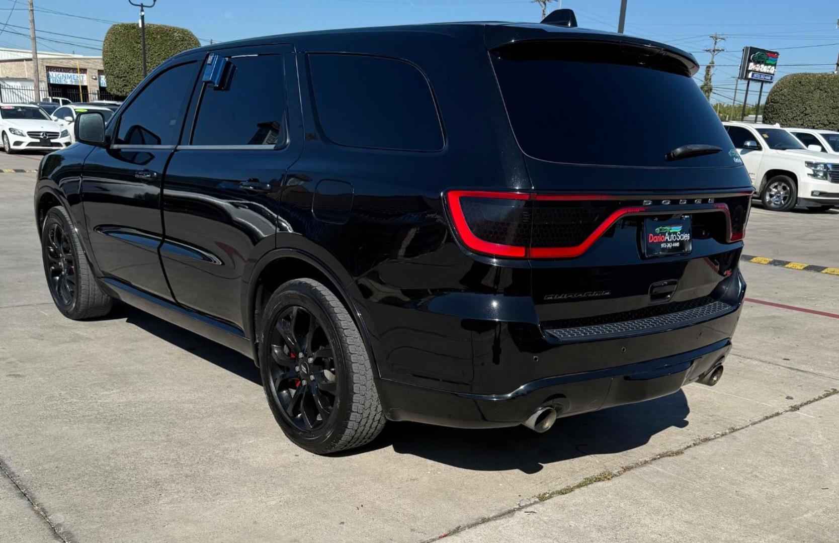 2019 Black Dodge Durango R/T RWD (1C4SDHCT2KC) with an HEMI 5.7L V-8 VVT variable valve control engine, located at 2401 E Main St., Grand Prairie, TX, 75050, (972) 262-4440, 32.748981, -96.969643 - Photo#6