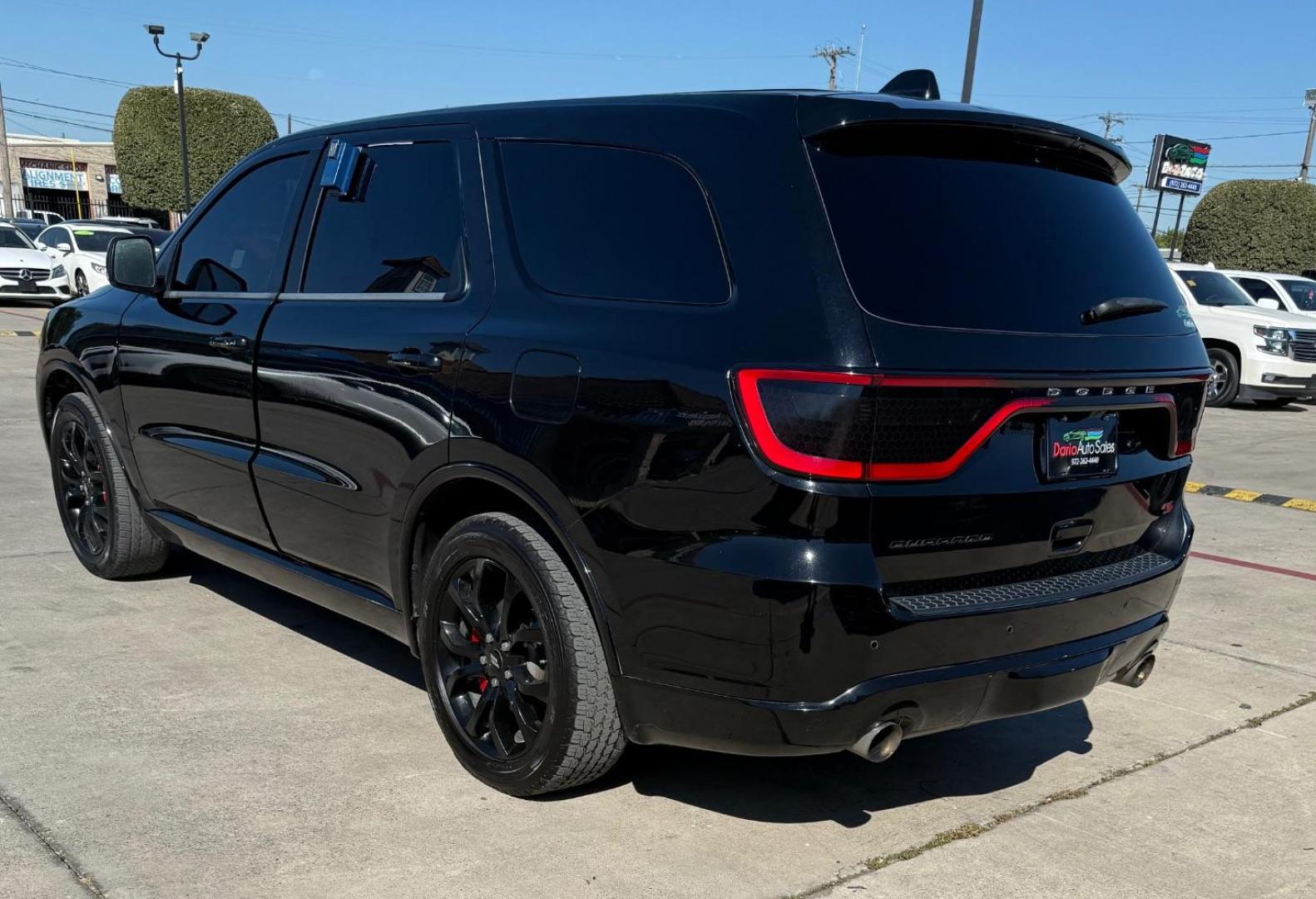 2019 Black Dodge Durango R/T RWD (1C4SDHCT2KC) with an HEMI 5.7L V-8 VVT variable valve control engine, located at 2401 E Main St., Grand Prairie, TX, 75050, (972) 262-4440, 32.748981, -96.969643 - Photo#7