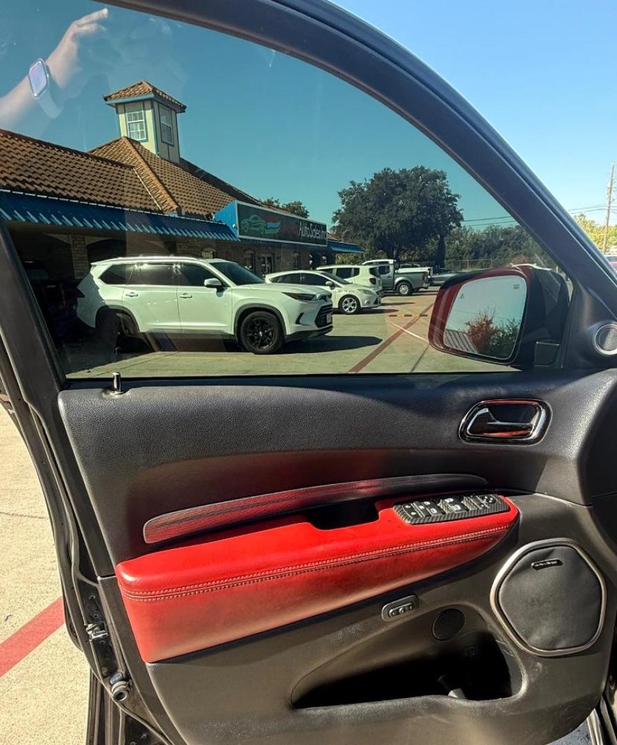 2019 Black Dodge Durango R/T RWD (1C4SDHCT2KC) with an HEMI 5.7L V-8 VVT variable valve control engine, located at 2401 E Main St., Grand Prairie, TX, 75050, (972) 262-4440, 32.748981, -96.969643 - Photo#20