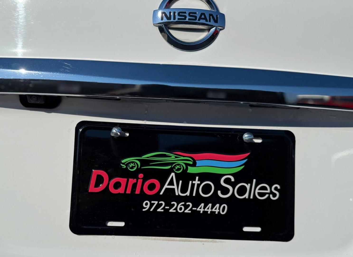 2019 Gray Nissan Versa 1.6 SV (3N1CN7AP8KL) with an 1.6L I-4 DOHC engine, located at 2401 E Main St., Grand Prairie, TX, 75050, (972) 262-4440, 32.748981, -96.969643 - Photo#10