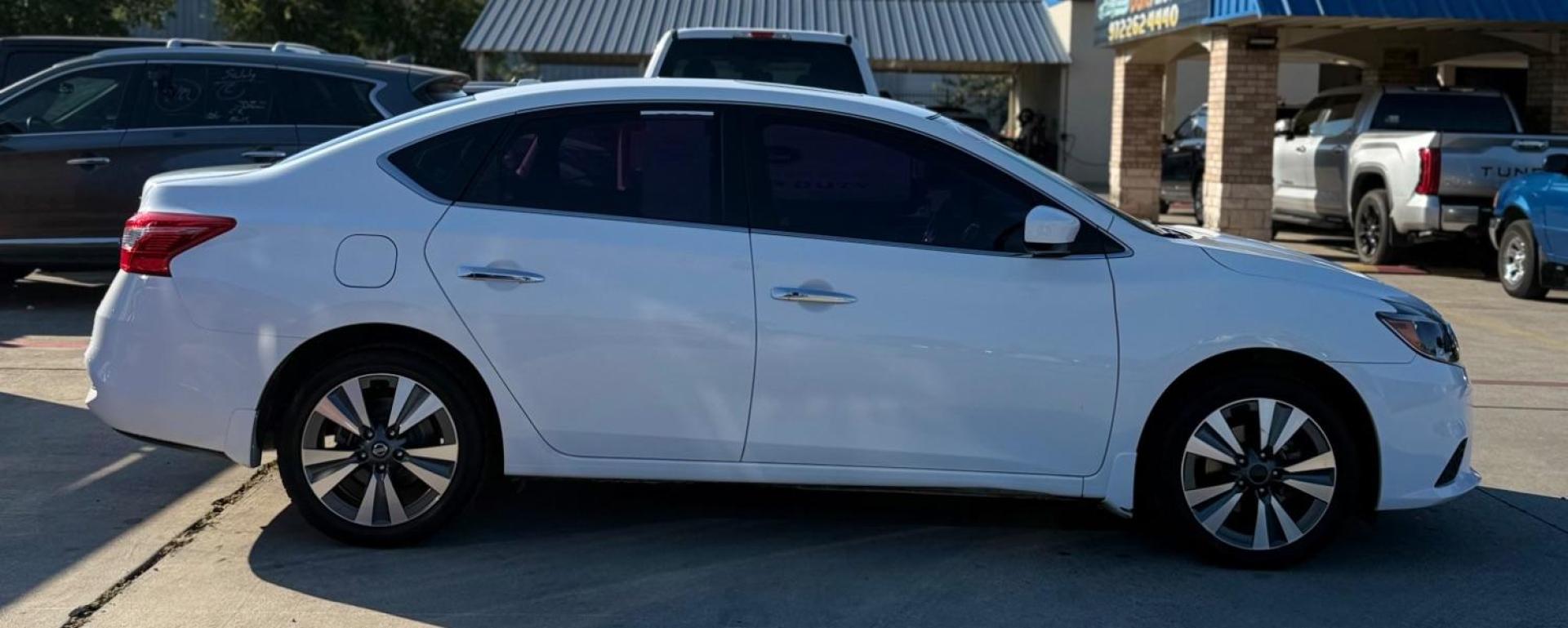 2019 Gray Nissan Versa 1.6 SV (3N1CN7AP8KL) with an 1.6L I-4 DOHC engine, located at 2401 E Main St., Grand Prairie, TX, 75050, (972) 262-4440, 32.748981, -96.969643 - Photo#15