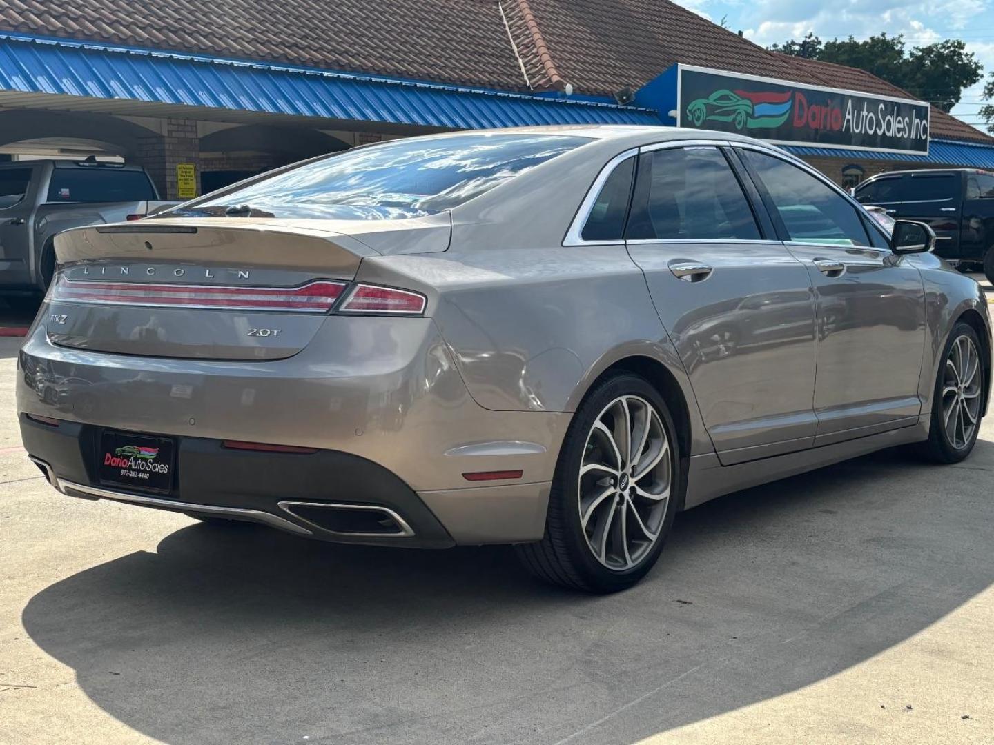 2018 Tan Lincoln MKZ Reserve (3LN6L5E94JR) , located at 2401 E Main St., Grand Prairie, TX, 75050, (972) 262-4440, 32.748981, -96.969643 - Photo#7
