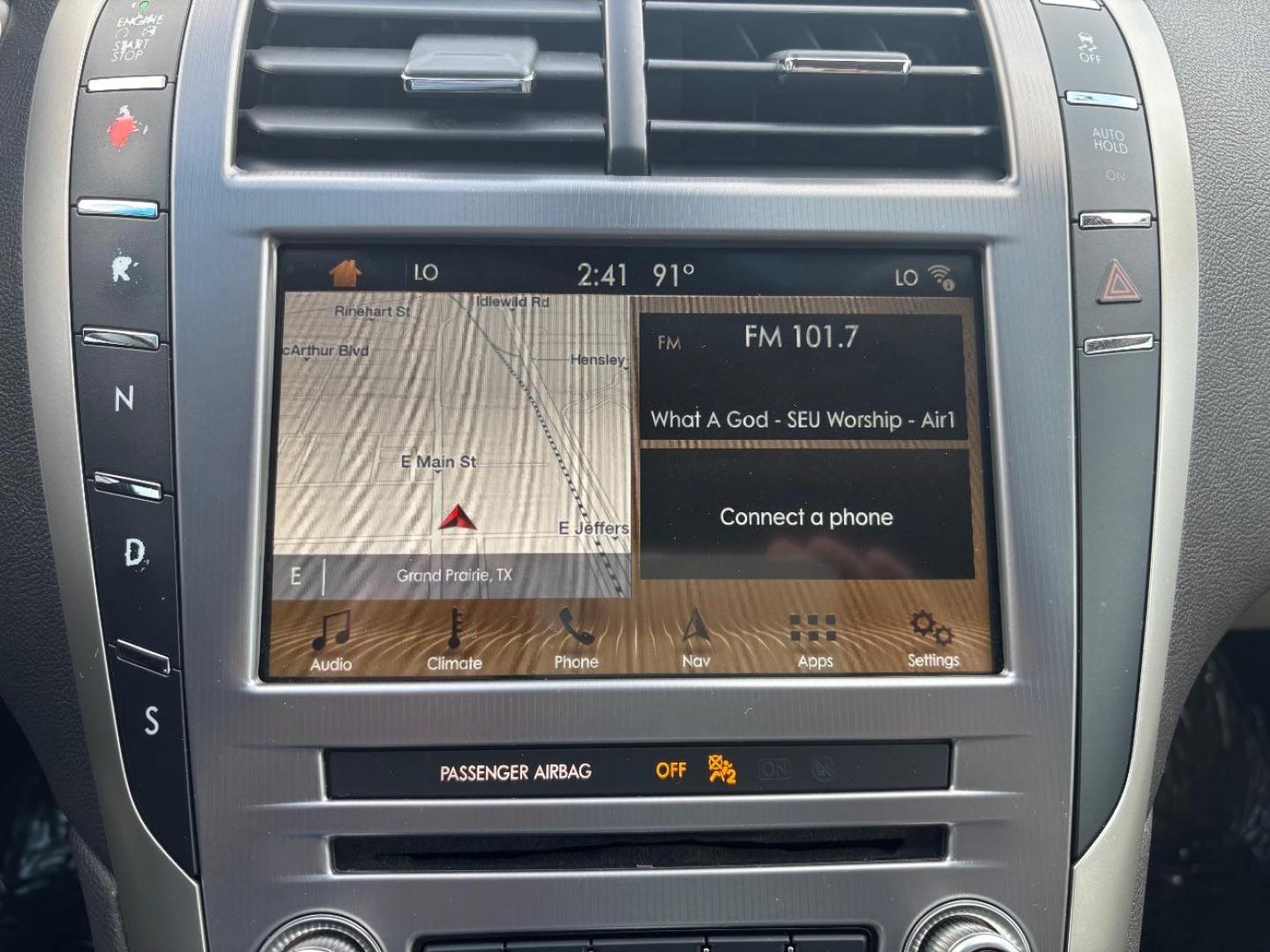 2018 Tan Lincoln MKZ Reserve (3LN6L5E94JR) , located at 2401 E Main St., Grand Prairie, TX, 75050, (972) 262-4440, 32.748981, -96.969643 - Photo#10