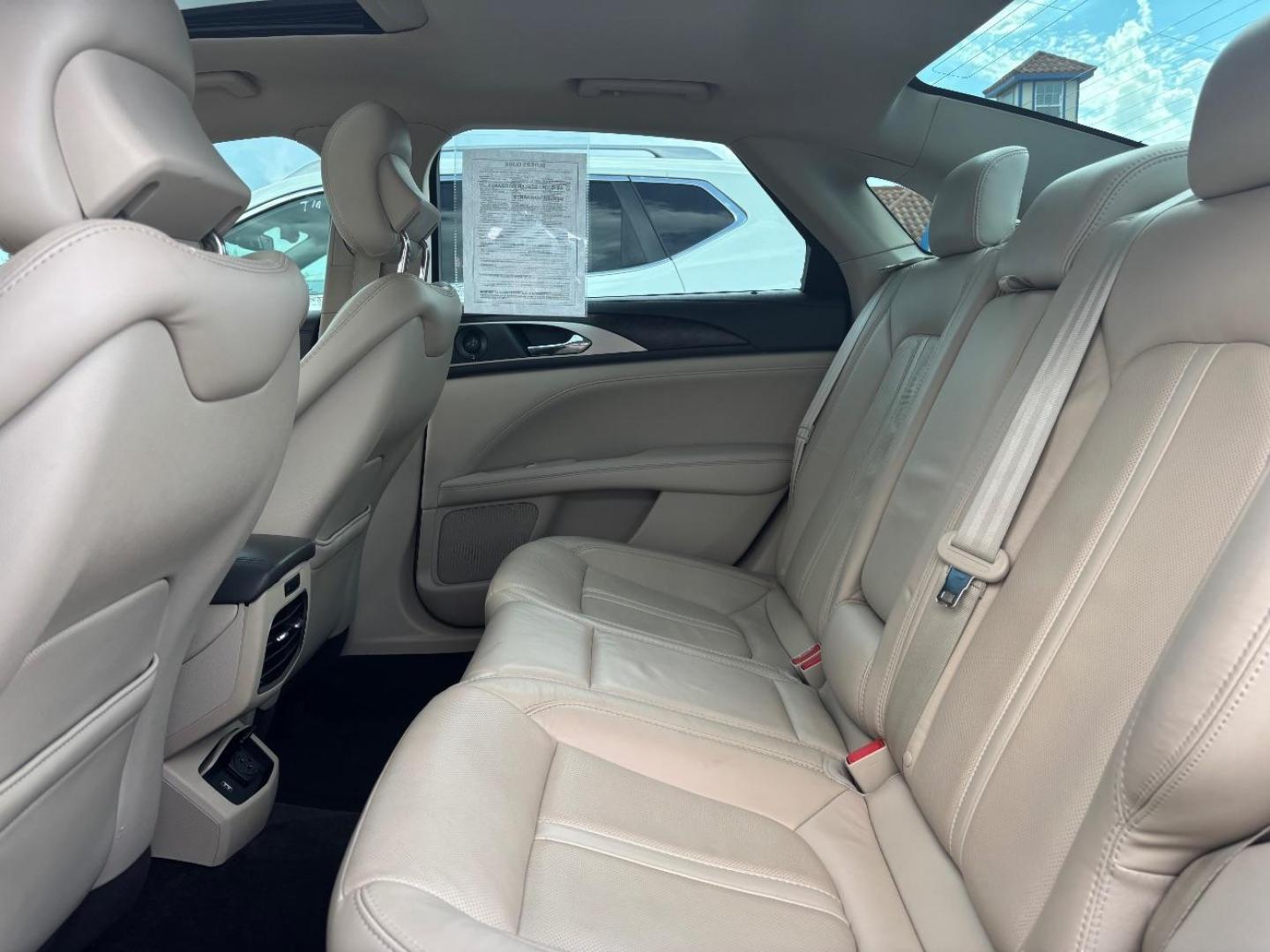 2018 Tan Lincoln MKZ Reserve (3LN6L5E94JR) , located at 2401 E Main St., Grand Prairie, TX, 75050, (972) 262-4440, 32.748981, -96.969643 - Photo#15