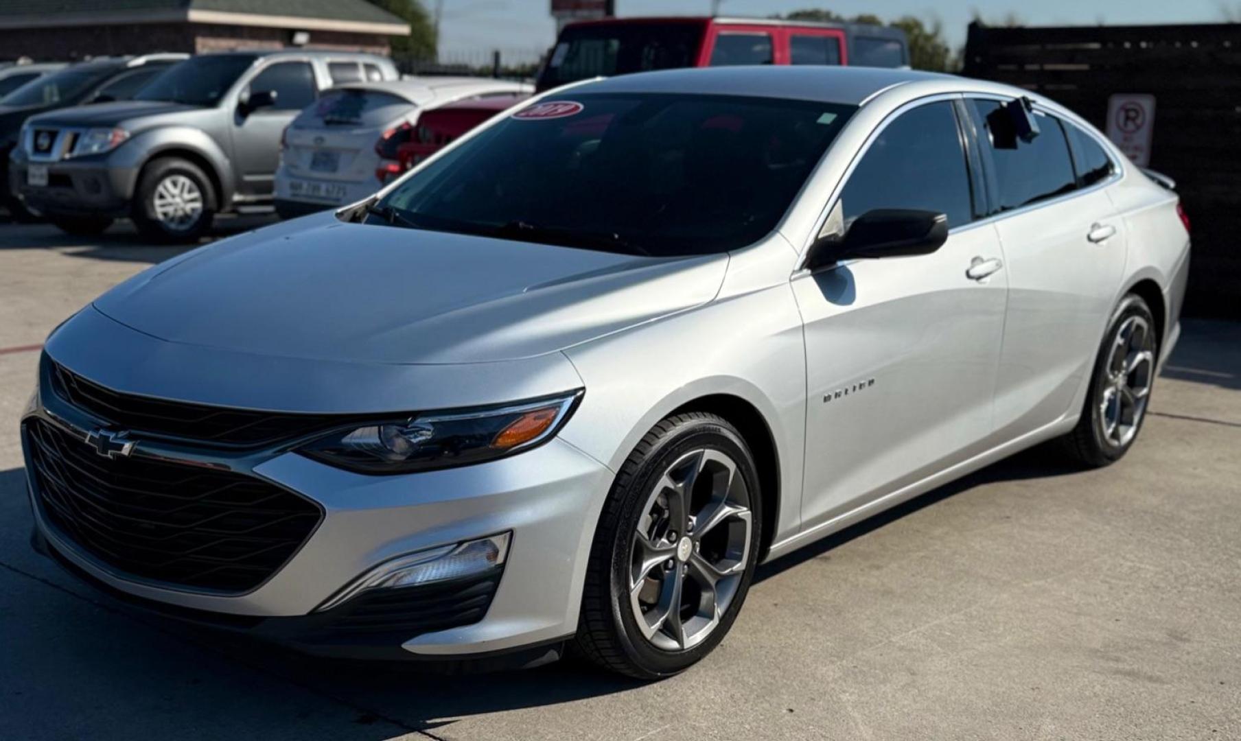 2019 Silver Chevrolet Malibu RS (1G1ZG5ST7KF) with an ECOTEC 1.5L I-4 gasoline direct injection engine, located at 2401 E Main St., Grand Prairie, TX, 75050, (972) 262-4440, 32.748981, -96.969643 - Photo#2