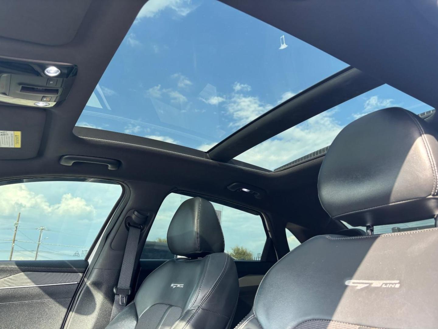 2021 White Kia K5 GT-Line (5XXG64J27MG) with an Gamma-II 1.6L I-4 gasoline direct injection engine, located at 2401 E Main St., Grand Prairie, TX, 75050, (972) 262-4440, 32.748981, -96.969643 - Photo#15
