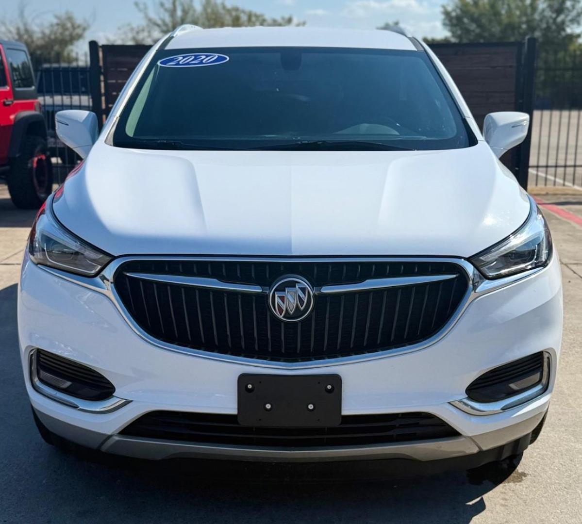 2020 White Buick Enclave FWD Preferred (5GAERAKW5LJ) with an 3.6L V-6 gasoline direct injection engine, located at 2401 E Main St., Grand Prairie, TX, 75050, (972) 262-4440, 32.748981, -96.969643 - Photo#1