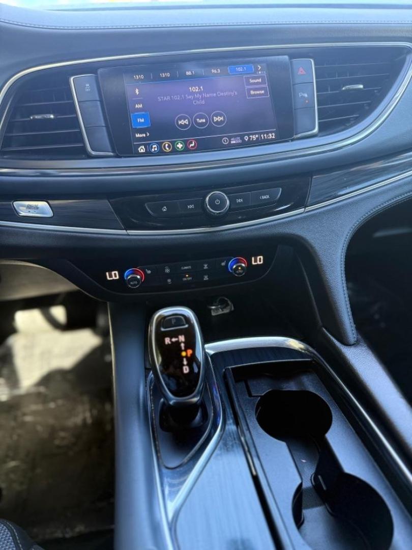 2020 White Buick Enclave FWD Preferred (5GAERAKW5LJ) with an 3.6L V-6 gasoline direct injection engine, located at 2401 E Main St., Grand Prairie, TX, 75050, (972) 262-4440, 32.748981, -96.969643 - Photo#14