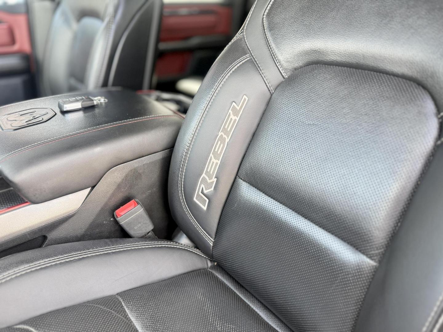 2019 White Ram 1500 (1C6SRFLT4KN) , located at 2401 E Main St., Grand Prairie, TX, 75050, (972) 262-4440, 32.748981, -96.969643 - Photo#19