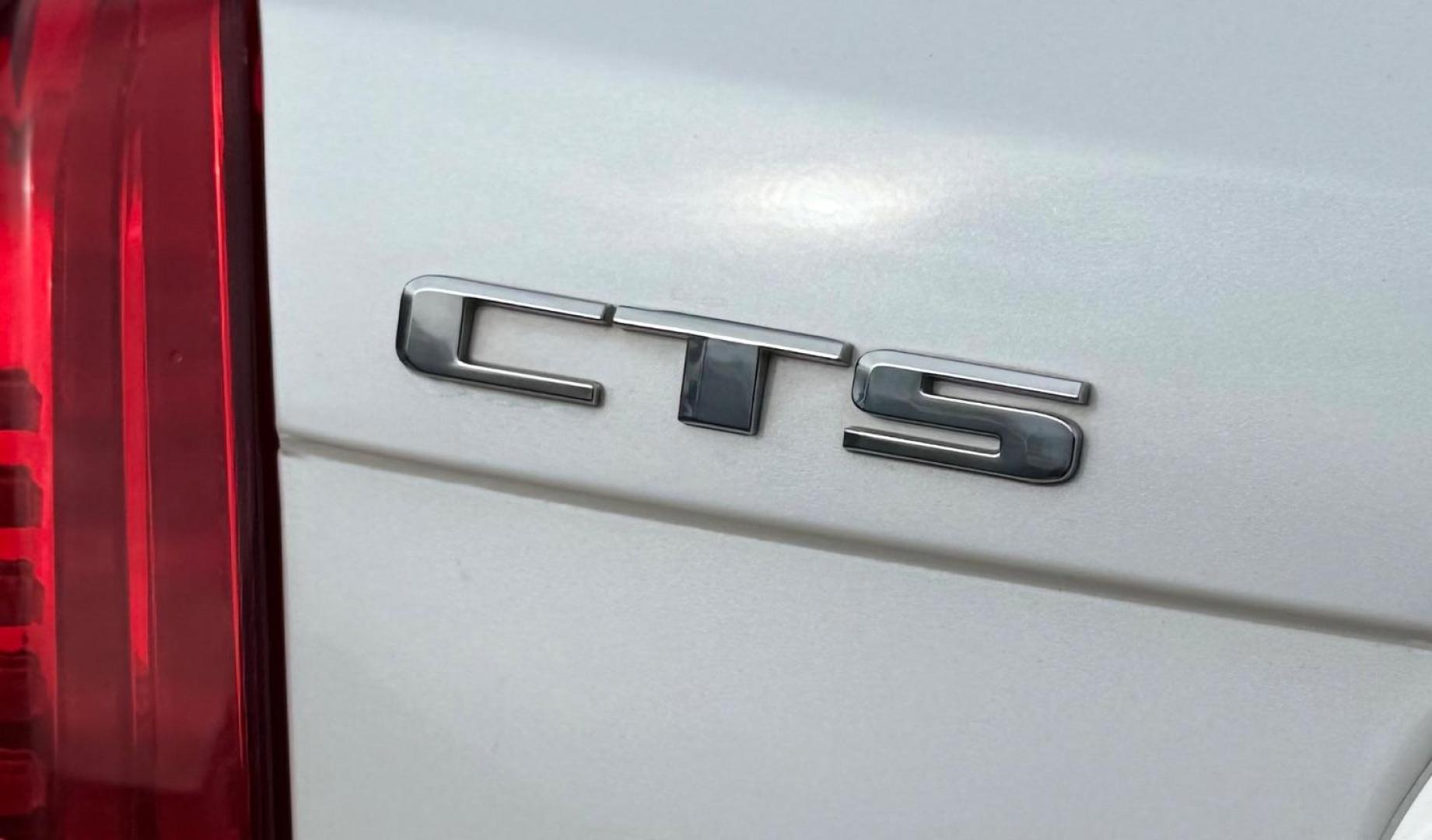 2016 White Cadillac CTS Luxury Collection (1G6AR5SX0G0) with an 2L I-4 gasoline direct injection engine, located at 2401 E Main St., Grand Prairie, TX, 75050, (972) 262-4440, 32.748981, -96.969643 - Photo#32