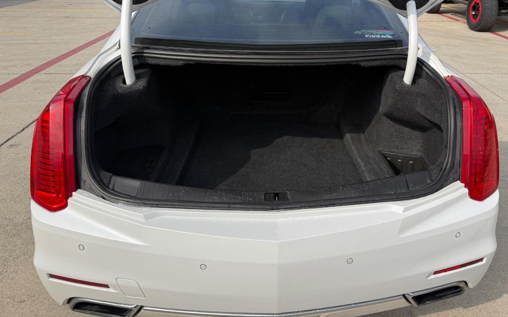 2016 White Cadillac CTS Luxury Collection (1G6AR5SX0G0) with an 2L I-4 gasoline direct injection engine, located at 2401 E Main St., Grand Prairie, TX, 75050, (972) 262-4440, 32.748981, -96.969643 - Photo#35