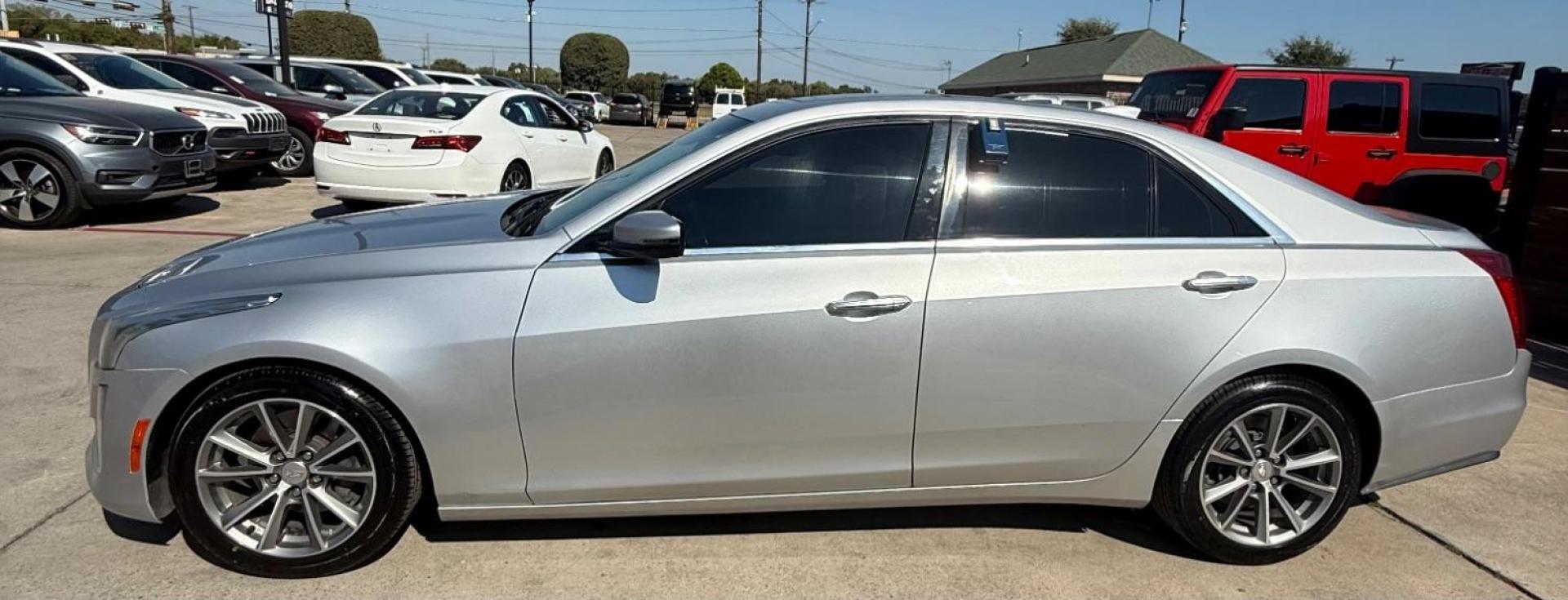2018 Silver Cadillac CTS 2.0L Turbo Luxury RWD (1G6AR5SX8J0) with an 2.0L L4 DOHC 24V TURBO engine, 6-Speed Automatic transmission, located at 2401 E Main St., Grand Prairie, TX, 75050, (972) 262-4440, 32.748981, -96.969643 - Photo#4