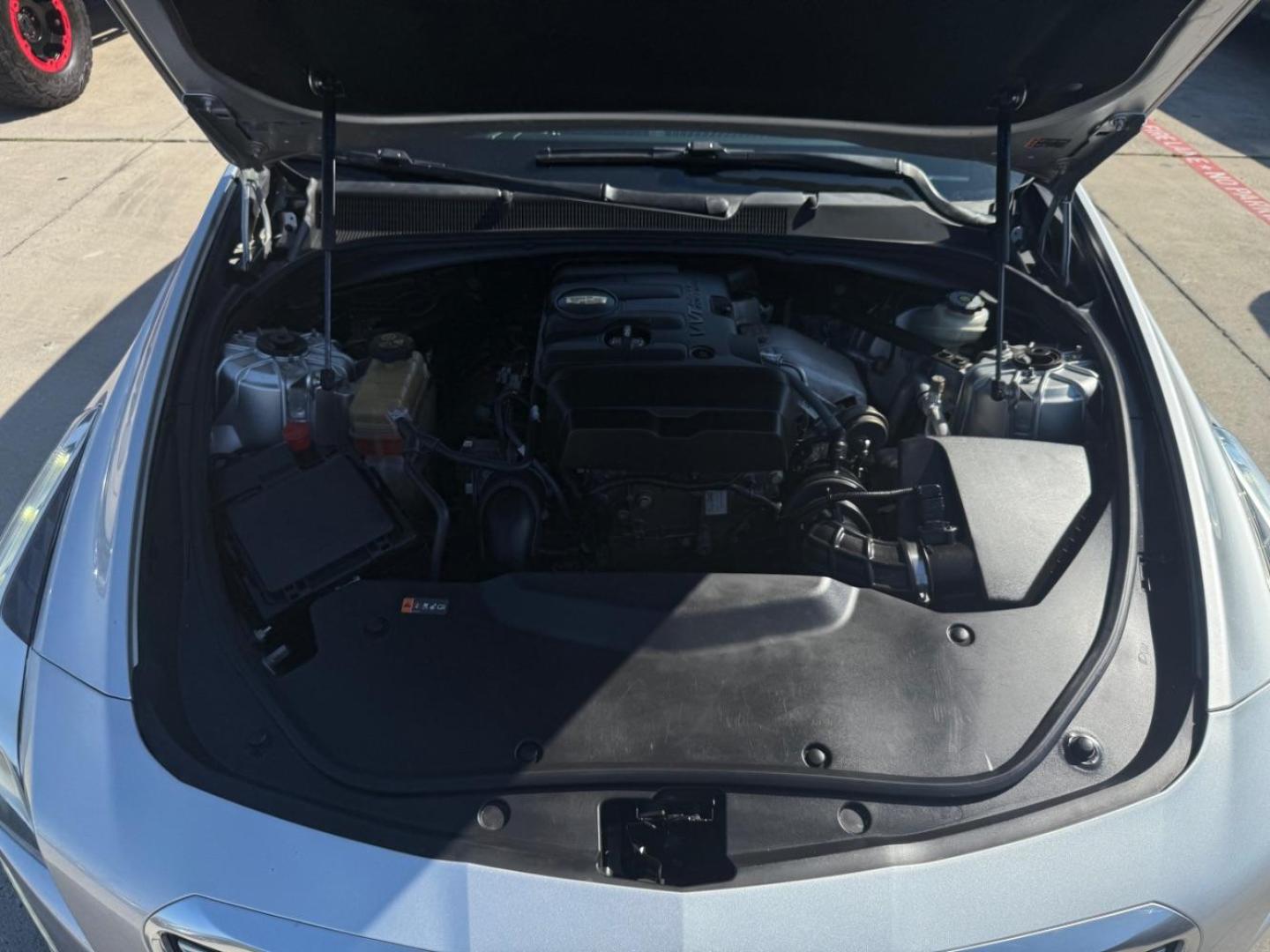 2018 Silver Cadillac CTS 2.0L Turbo Luxury RWD (1G6AR5SX8J0) with an 2.0L L4 DOHC 24V TURBO engine, 6-Speed Automatic transmission, located at 2401 E Main St., Grand Prairie, TX, 75050, (972) 262-4440, 32.748981, -96.969643 - Photo#28