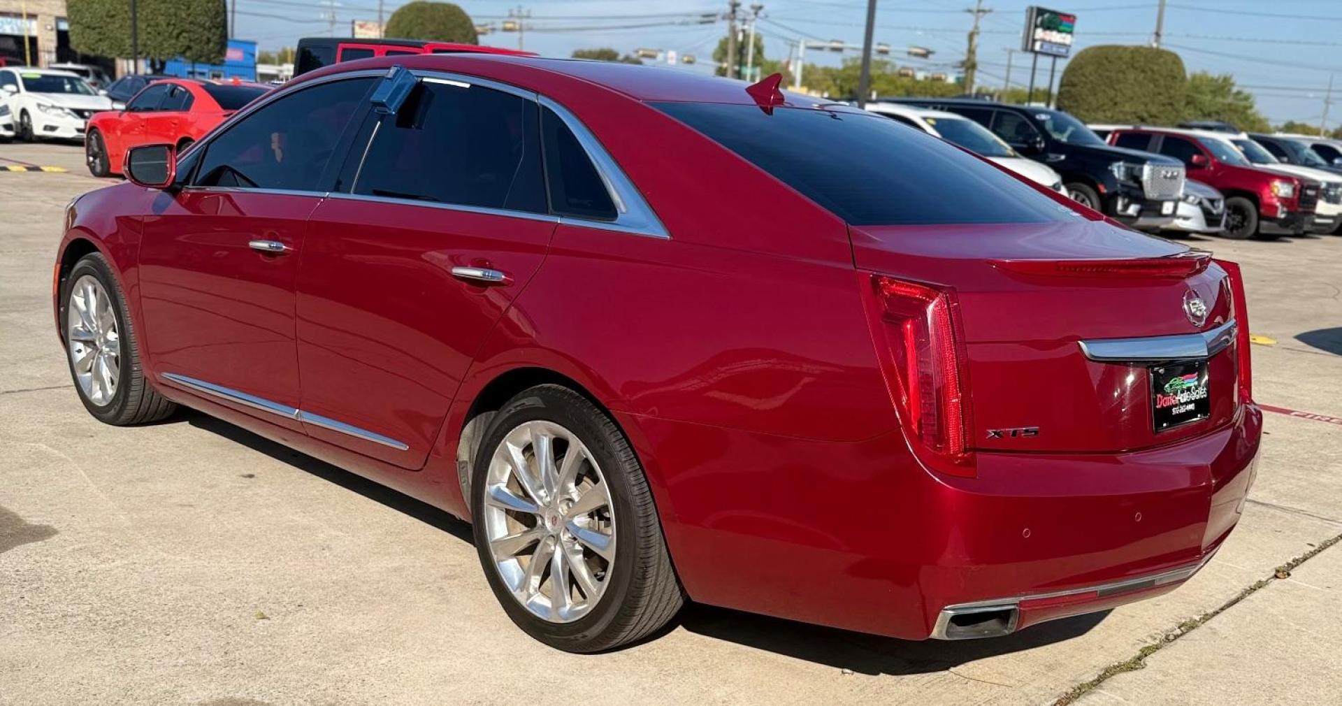 2014 Red Cadillac XTS Premium (2G61P5S35E9) with an 3.6L V-6 gasoline direct injection engine, located at 2401 E Main St., Grand Prairie, TX, 75050, (972) 262-4440, 32.748981, -96.969643 - Photo#10