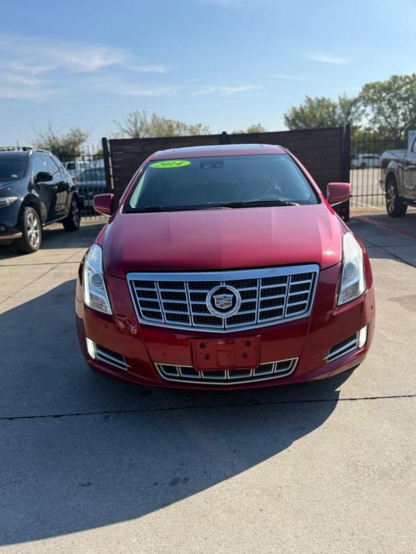 2014 Red Cadillac XTS Premium (2G61P5S35E9) with an 3.6L V-6 gasoline direct injection engine, located at 2401 E Main St., Grand Prairie, TX, 75050, (972) 262-4440, 32.748981, -96.969643 - Photo#31