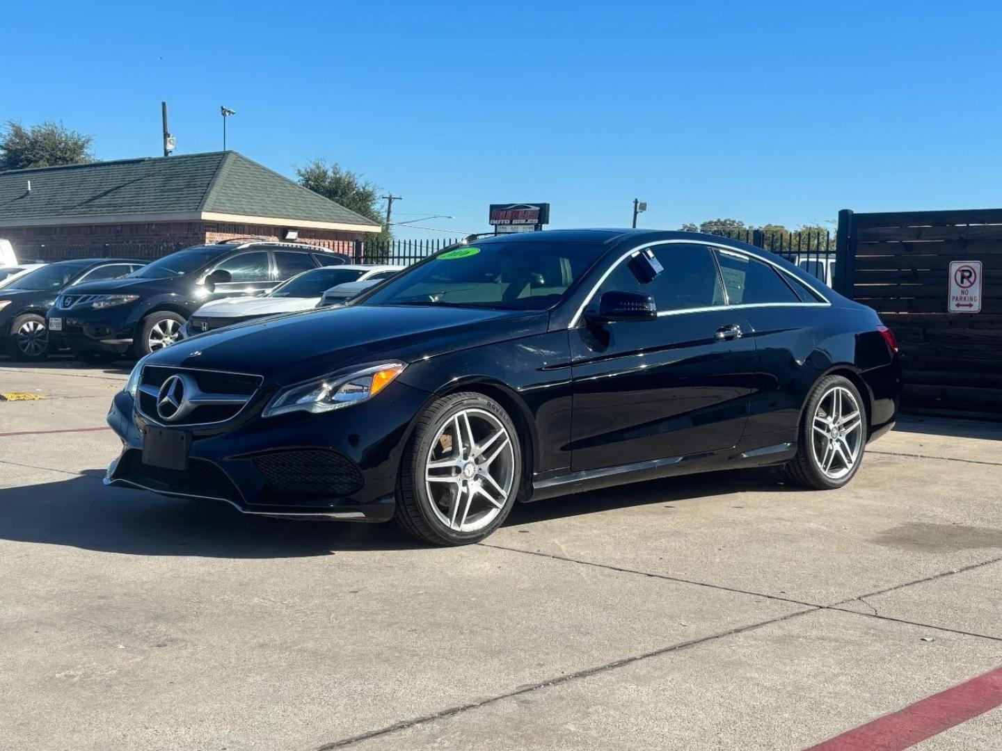 2016 Black Mercedes-Benz E 400 E (WDDKJ6FBXGF) , located at 2401 E Main St., Grand Prairie, TX, 75050, (972) 262-4440, 32.748981, -96.969643 - Photo#2
