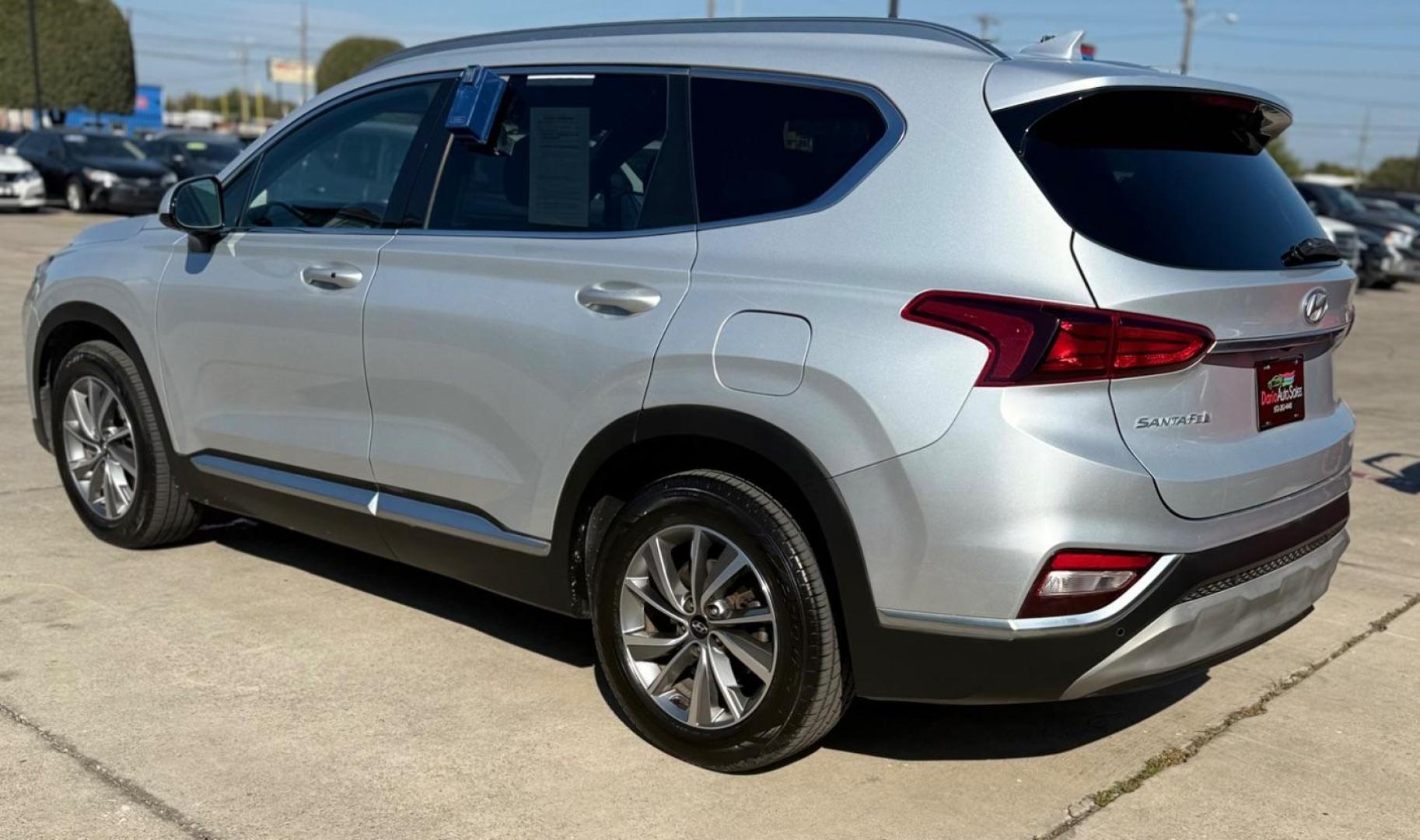 2019 Silver Hyundai Santa Fe SEL Plus (5NMS33AD6KH) with an Theta II 2.4L I-4 gasoline direct injection engine, located at 2401 E Main St., Grand Prairie, TX, 75050, (972) 262-4440, 32.748981, -96.969643 - Photo#10