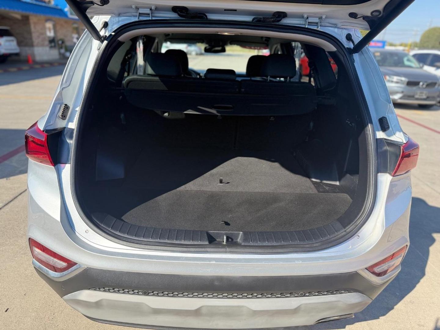 2019 Silver Hyundai Santa Fe SEL Plus (5NMS33AD6KH) with an Theta II 2.4L I-4 gasoline direct injection engine, located at 2401 E Main St., Grand Prairie, TX, 75050, (972) 262-4440, 32.748981, -96.969643 - Photo#30