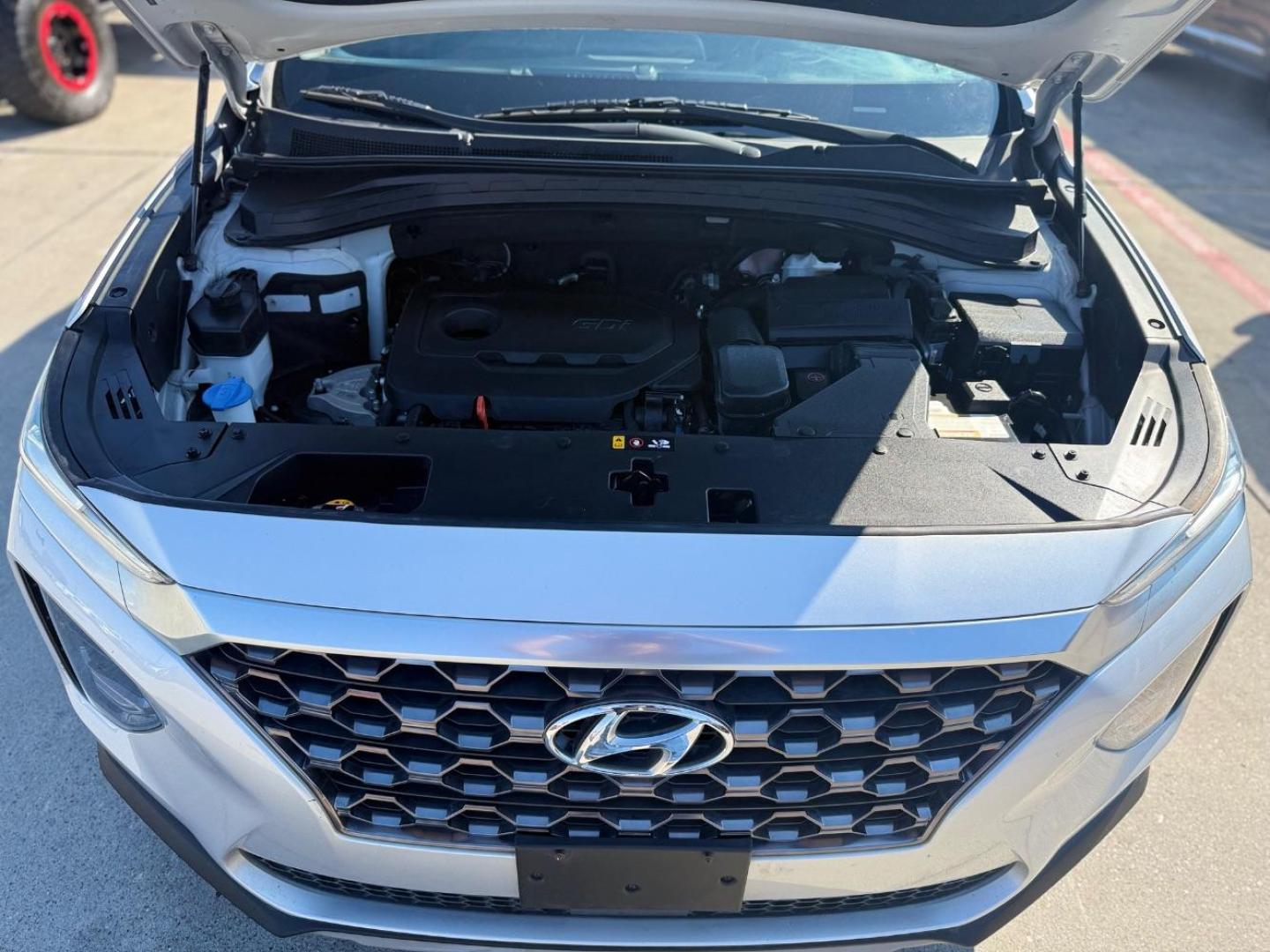 2019 Silver Hyundai Santa Fe SEL Plus (5NMS33AD6KH) with an Theta II 2.4L I-4 gasoline direct injection engine, located at 2401 E Main St., Grand Prairie, TX, 75050, (972) 262-4440, 32.748981, -96.969643 - Photo#33