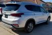 2019 Silver Hyundai Santa Fe (5NMS33AD6KH) with an Theta II 2.4L I-4 gasoline direct injection engine, located at 2401 E Main St., Grand Prairie, TX, 75050, (972) 262-4440, 32.748981, -96.969643 - Photo#4