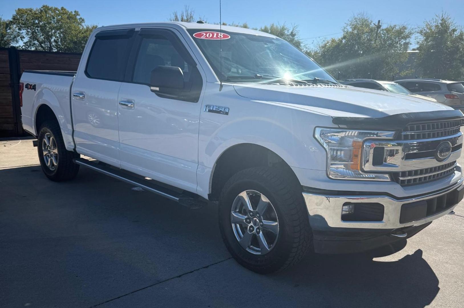 2018 White Ford F-150 XLT (1FTEW1EG5JK) , located at 2401 E Main St., Grand Prairie, TX, 75050, (972) 262-4440, 32.748981, -96.969643 - Photo#21