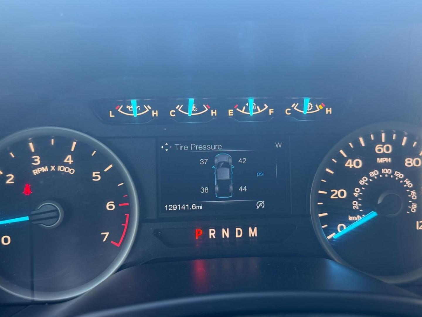 2018 White Ford F-150 XLT (1FTEW1EG5JK) , located at 2401 E Main St., Grand Prairie, TX, 75050, (972) 262-4440, 32.748981, -96.969643 - Photo#25