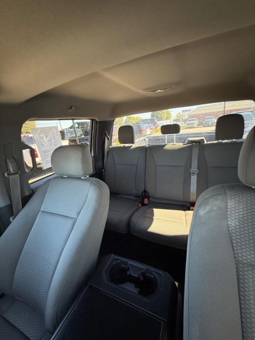 2018 White Ford F-150 XLT (1FTEW1EG5JK) , located at 2401 E Main St., Grand Prairie, TX, 75050, (972) 262-4440, 32.748981, -96.969643 - Photo#31