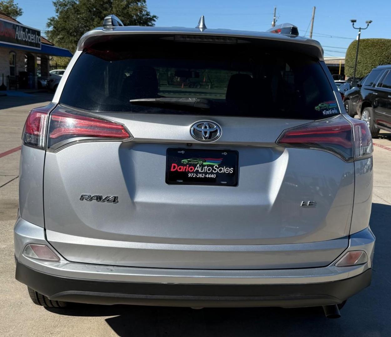2016 Silver Toyota RAV4 LE (2T3ZFREVXGW) with an 2.5L I-4 DOHC engine, located at 2401 E Main St., Grand Prairie, TX, 75050, (972) 262-4440, 32.748981, -96.969643 - Photo#12