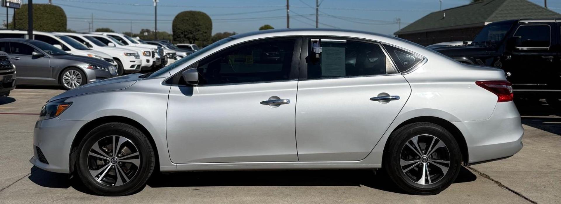 2019 Silver Nissan Sentra S (3N1AB7AP1KY) with an 1.8L I-4 DOHC engine, located at 2401 E Main St., Grand Prairie, TX, 75050, (972) 262-4440, 32.748981, -96.969643 - Photo#5