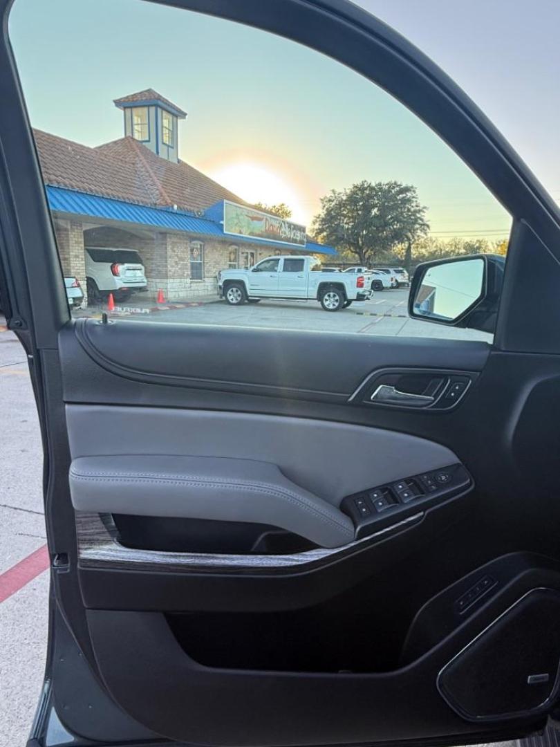 2019 Gray Chevrolet Tahoe LT (1GNSCBKC5KR) with an EcoTec3 5.3L V-8 gasoline direct injection engine, located at 2401 E Main St., Grand Prairie, TX, 75050, (972) 262-4440, 32.748981, -96.969643 - Photo#19