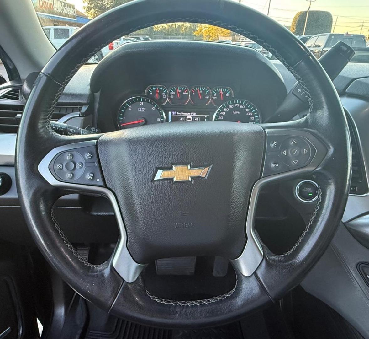 2019 Gray Chevrolet Tahoe LT (1GNSCBKC5KR) with an EcoTec3 5.3L V-8 gasoline direct injection engine, located at 2401 E Main St., Grand Prairie, TX, 75050, (972) 262-4440, 32.748981, -96.969643 - Photo#22