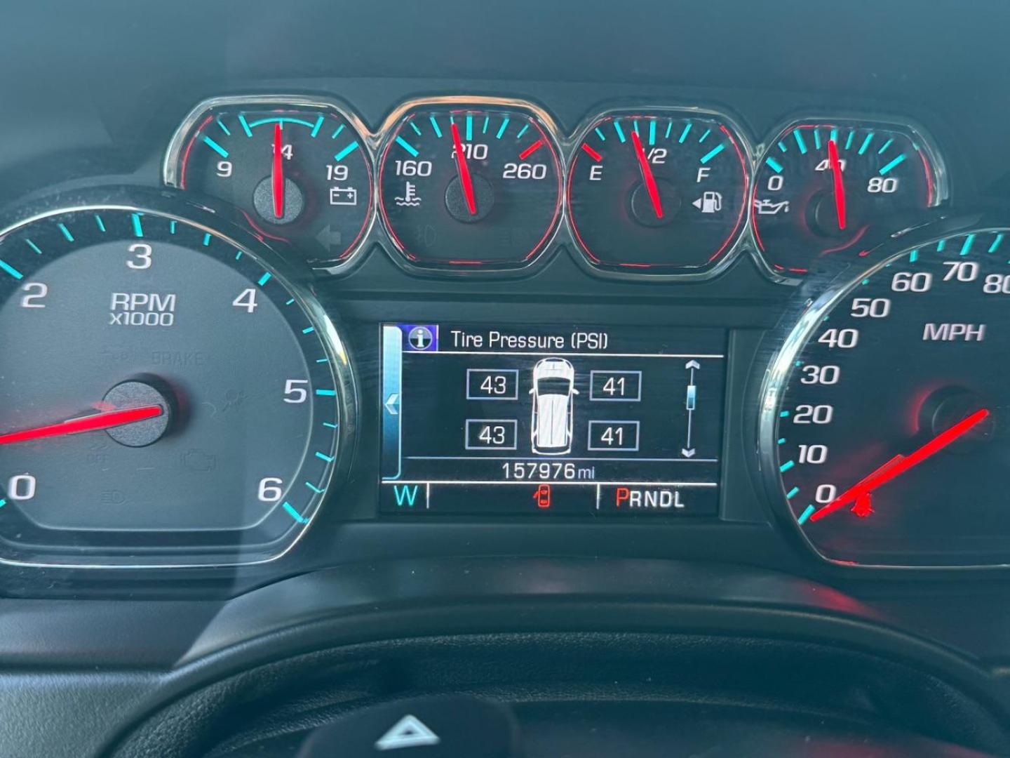 2019 Gray Chevrolet Tahoe LT (1GNSCBKC5KR) with an EcoTec3 5.3L V-8 gasoline direct injection engine, located at 2401 E Main St., Grand Prairie, TX, 75050, (972) 262-4440, 32.748981, -96.969643 - Photo#23