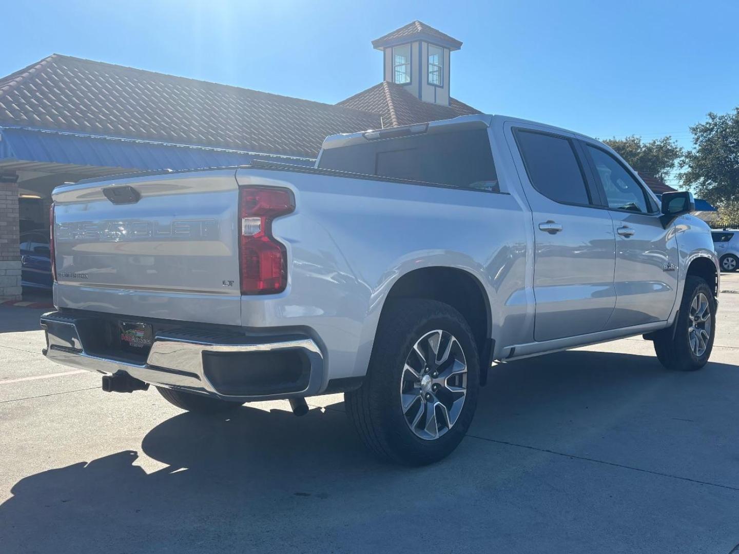 2019 Silver Chevrolet Silverado 1500 LT (1GCPWCED0KZ) , located at 2401 E Main St., Grand Prairie, TX, 75050, (972) 262-4440, 32.748981, -96.969643 - Photo#8