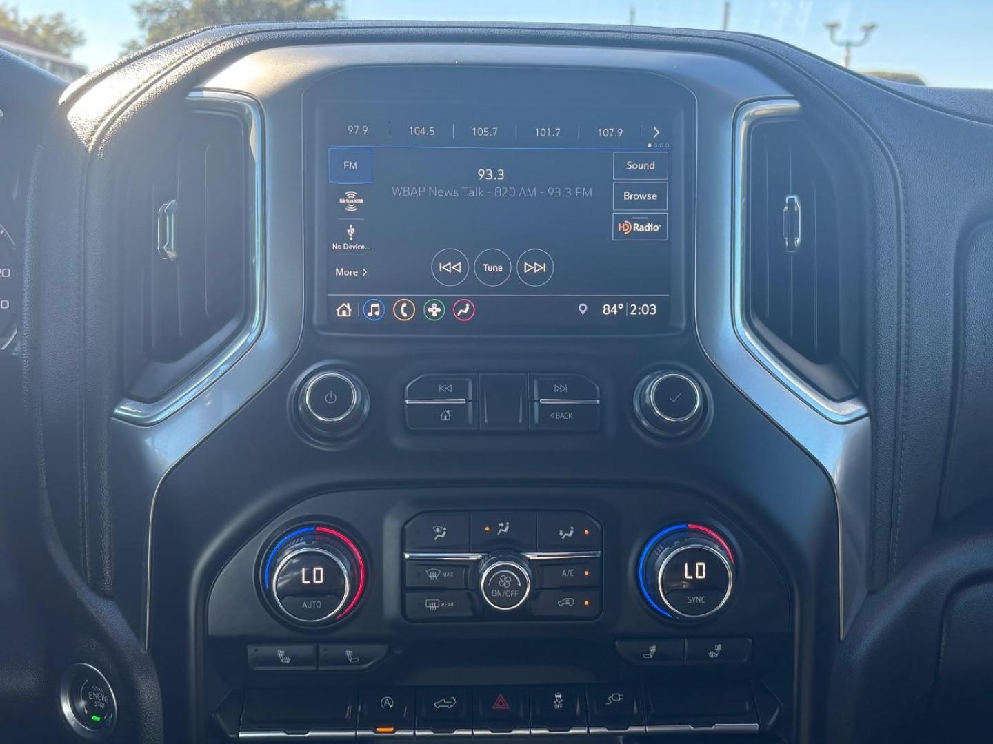 2019 Silver Chevrolet Silverado 1500 LT (1GCPWCED0KZ) , located at 2401 E Main St., Grand Prairie, TX, 75050, (972) 262-4440, 32.748981, -96.969643 - Photo#10