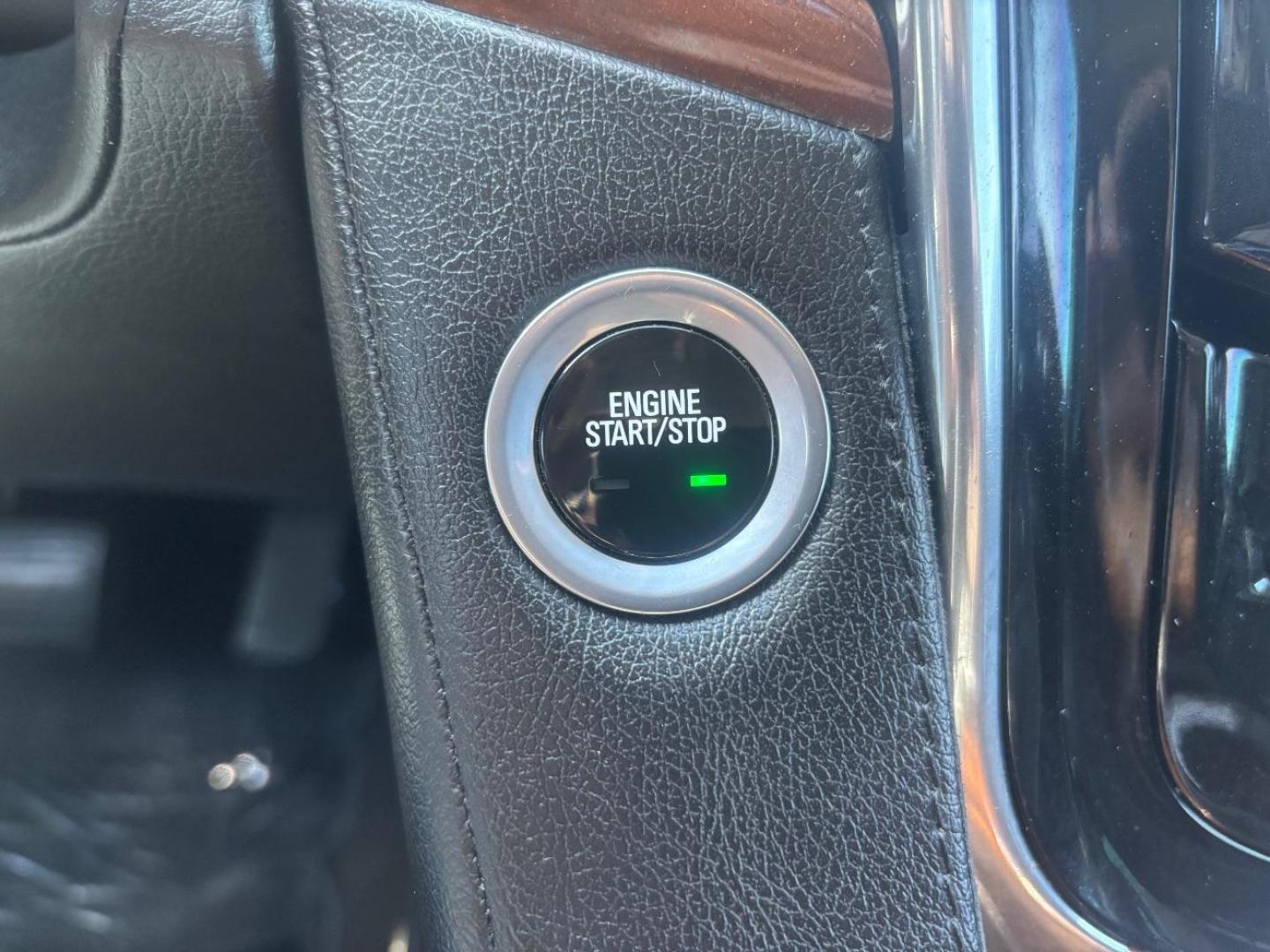 2017 White Cadillac Escalade ESV Premium Luxury (1GYS4JKJ2HR) with an EcoTec3 6.2L V-8 gasoline direct injection engine, located at 2401 E Main St., Grand Prairie, TX, 75050, (972) 262-4440, 32.748981, -96.969643 - Photo#14