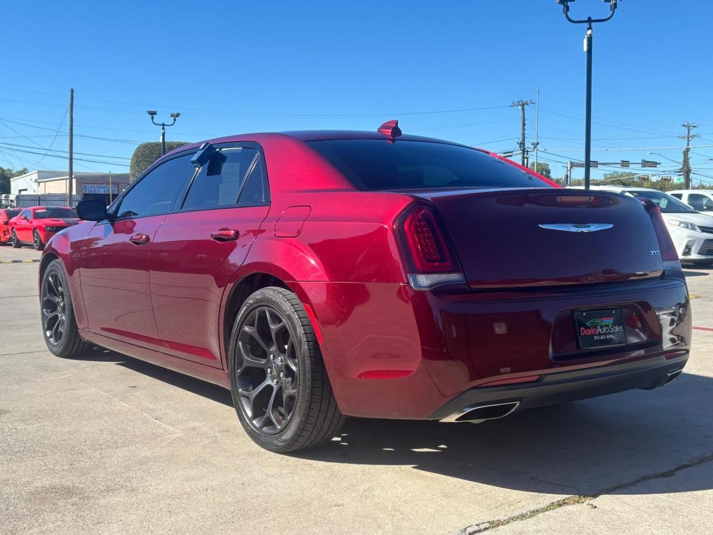 2019 Red Chrysler 300 Touring (2C3CCAAG9KH) with an Pentastar 3.6L V-6 DOHC engine, located at 2401 E Main St., Grand Prairie, TX, 75050, (972) 262-4440, 32.748981, -96.969643 - Photo#5